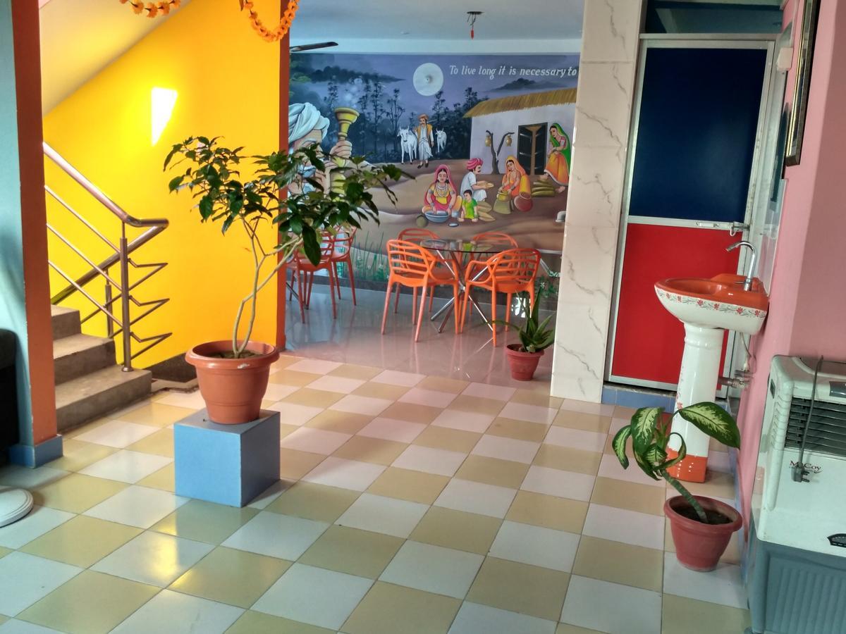 Bliss Guest House Assi Ghat Varanasi Exterior photo