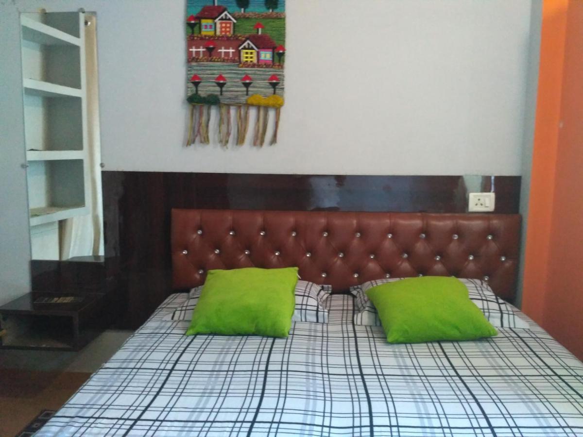 Bliss Guest House Assi Ghat Varanasi Exterior photo